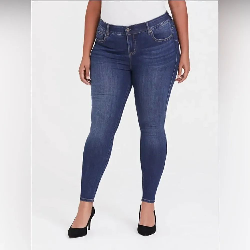 Torrid Bombshell Skinny Premium Stretch High-Rise Jean 24 Tall